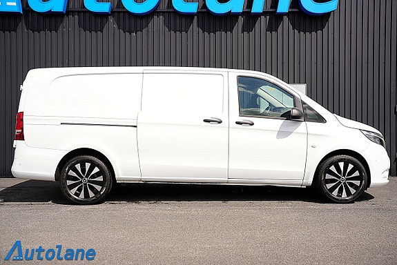 Mercedes-Benz Vito 119 3 of 17