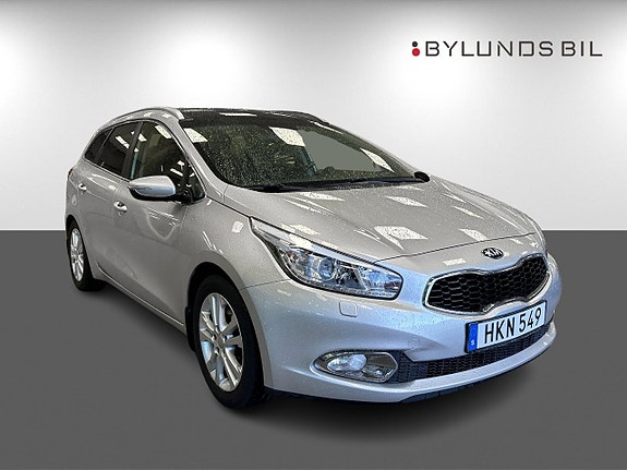 Kia Ceed 3 of 5