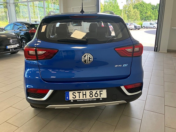 MG ZS 4 of 5