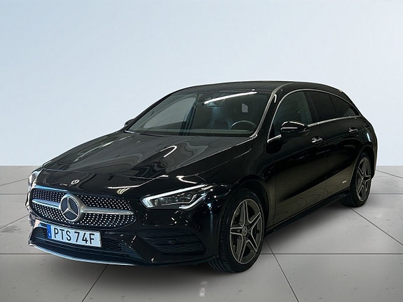 Mercedes-Benz CLA250 e 15 of 17