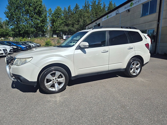Subaru Forester 5 of 5
