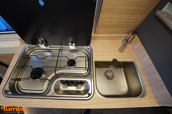 Malibu Van 640 LE comfort GT skyview - Stor kyl, Dieselpanna, 4000kg 7 of 21
