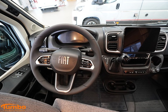 Malibu Van 640 LE comfort GT skyview - Stor kyl, Dieselpanna, 4000kg 15 of 21