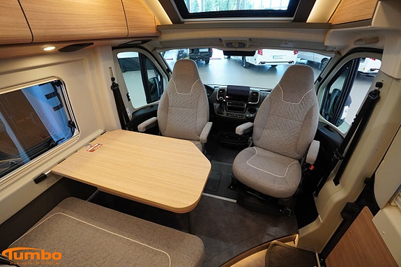 Malibu Van 640 LE comfort GT skyview - Stor kyl, Dieselpanna, 4000kg 5 of 21