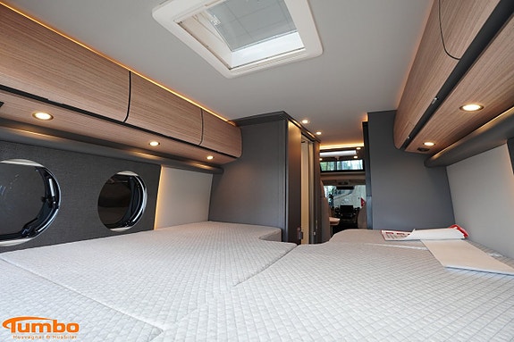 Malibu Van 640 LE comfort GT skyview - Stor kyl, Dieselpanna, 4000kg 13 of 21
