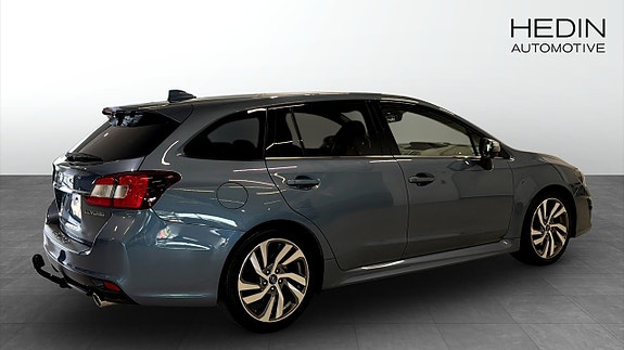 Subaru Levorg 2 of 5