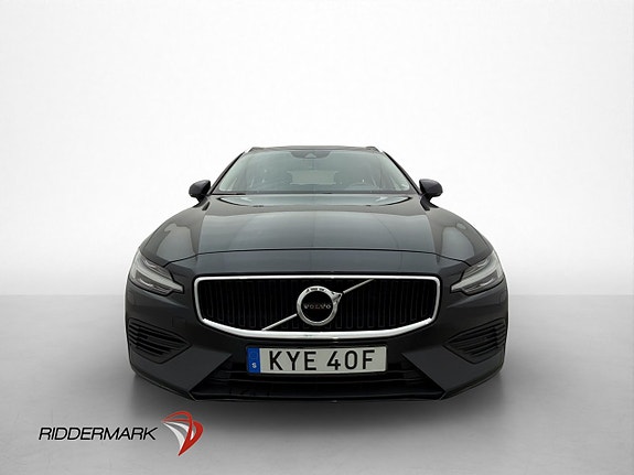 Volvo V60 2 of 5