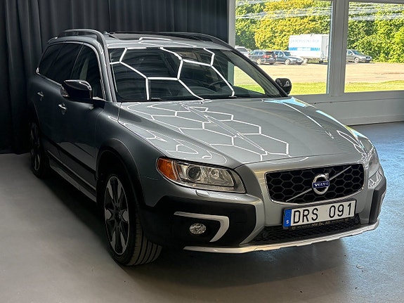 Volvo XC70 14 of 14