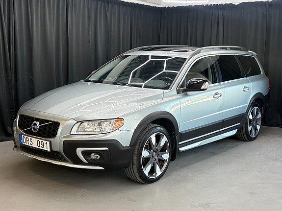 Volvo XC70 13 of 14
