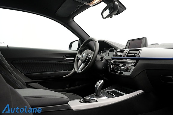 BMW 230i 24 of 30
