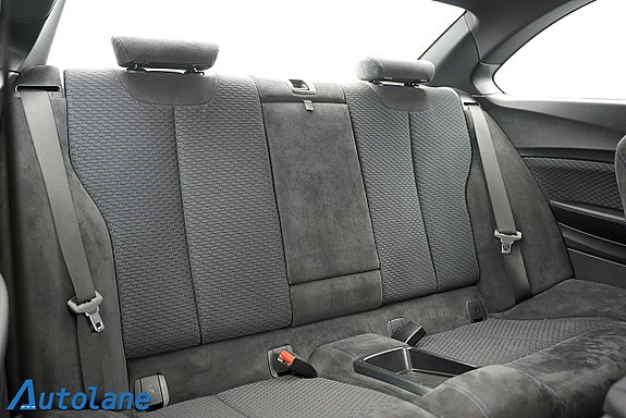 BMW 230i 22 of 30