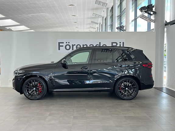 BMW X5 3 of 5