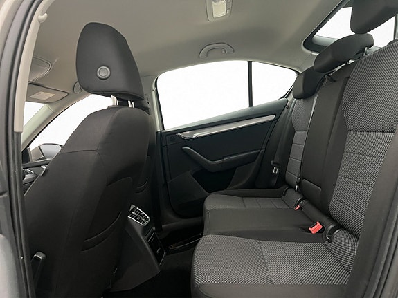 Skoda Octavia 24 of 29