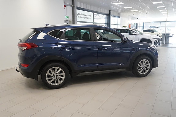 Hyundai Tucson 10 of 12