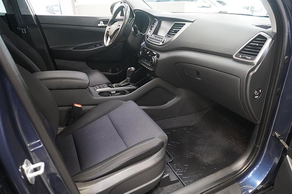 Hyundai Tucson 11 of 12