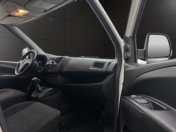 Opel Combo 20 of 24