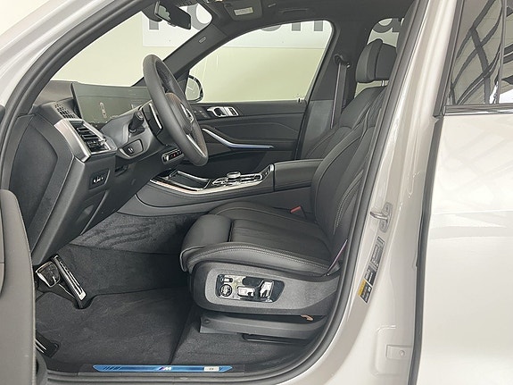 BMW X5 6 of 17
