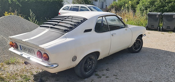 Opel Manta 4 of 5