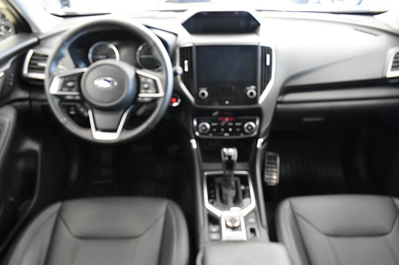 Subaru Forester 11 of 25