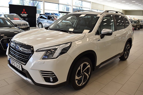 Subaru Forester 2 of 5