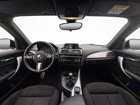 BMW 118d 14 of 26