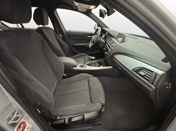 BMW 118d 11 of 26