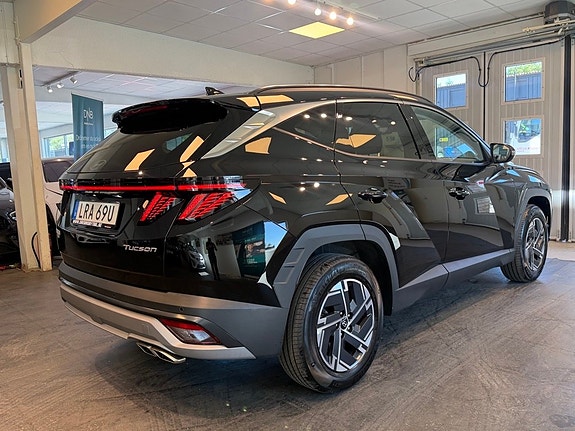 Hyundai Tucson 4 of 5