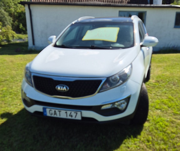 Kia Sportage 2 of 5