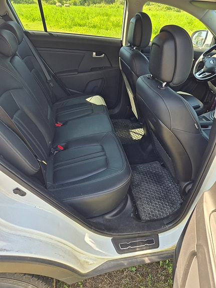 Kia Sportage 9 of 9