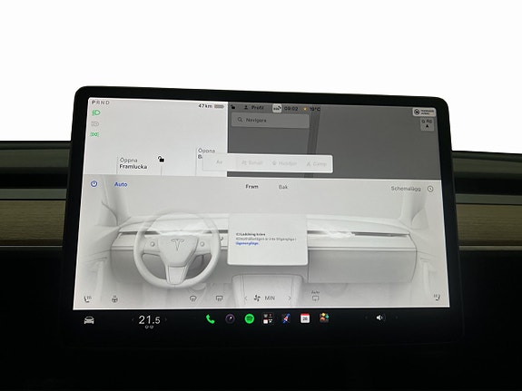 Tesla Model 3 20 of 30