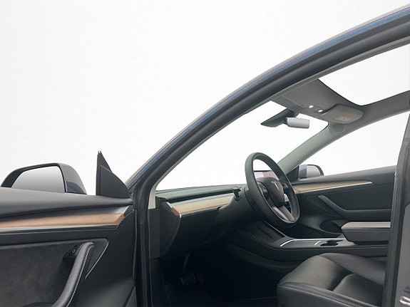 Tesla Model 3 10 of 30