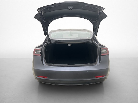 Tesla Model 3 28 of 30
