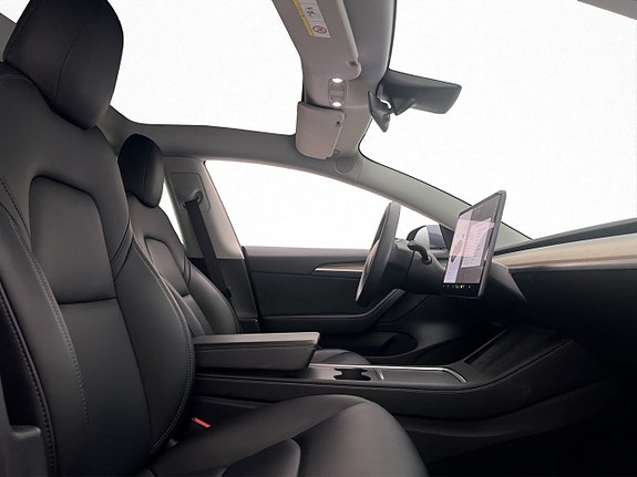 Tesla Model 3 25 of 30