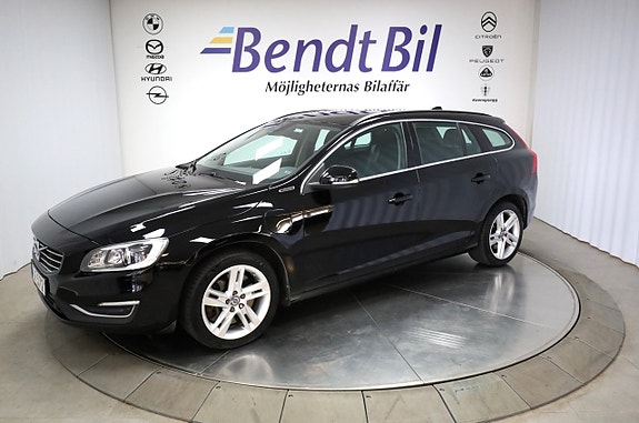Volvo V60 4 of 5