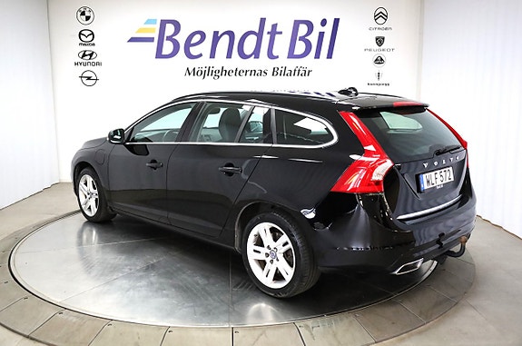Volvo V60 8 of 26