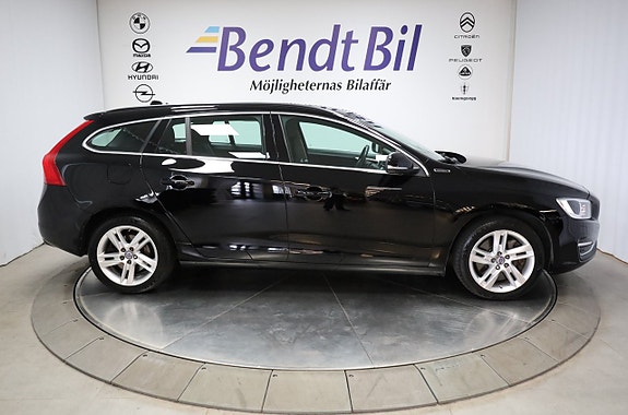 Volvo V60 15 of 26