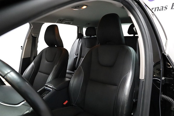 Volvo V60 12 of 26