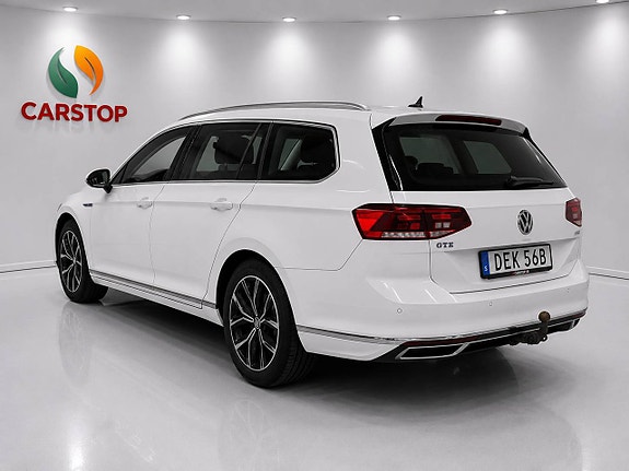 Volkswagen Passat 4 of 5