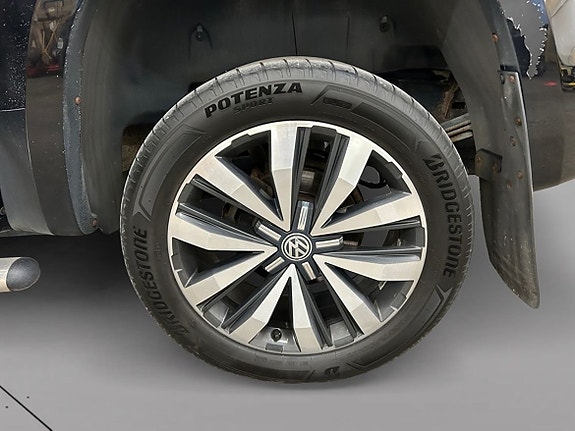 Volkswagen Amarok 5 of 5