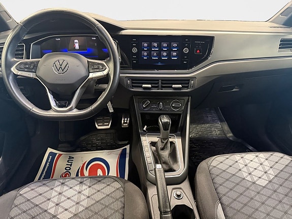 Volkswagen Taigo 10 of 15