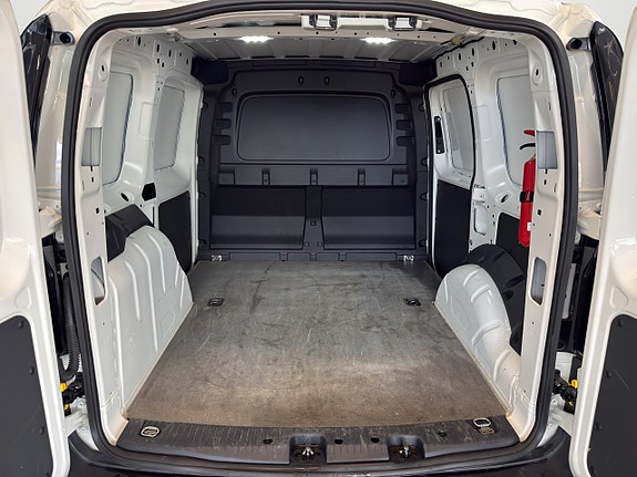 Volkswagen Caddy 16 of 17