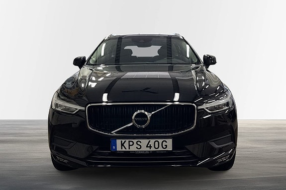 Volvo XC60 2 of 5