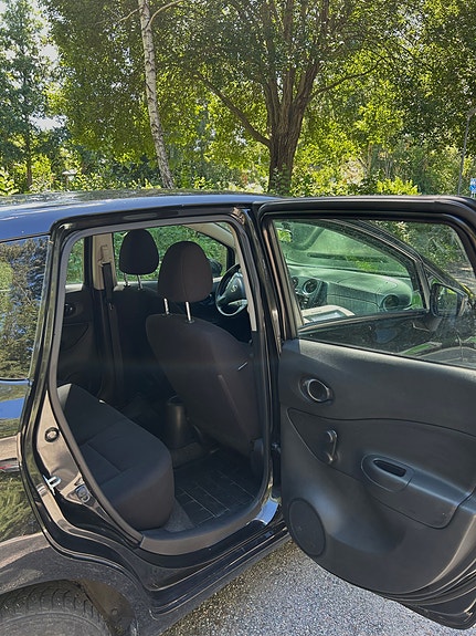 Nissan Note 7 of 14