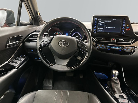 Toyota C-HR 9 of 13