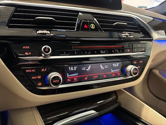 BMW 540i 23 of 27