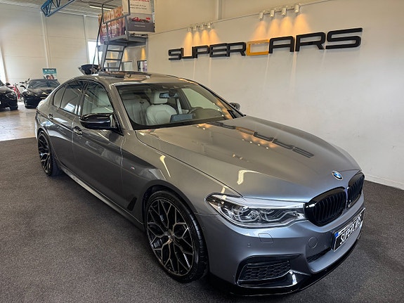 BMW 540i 2 of 5