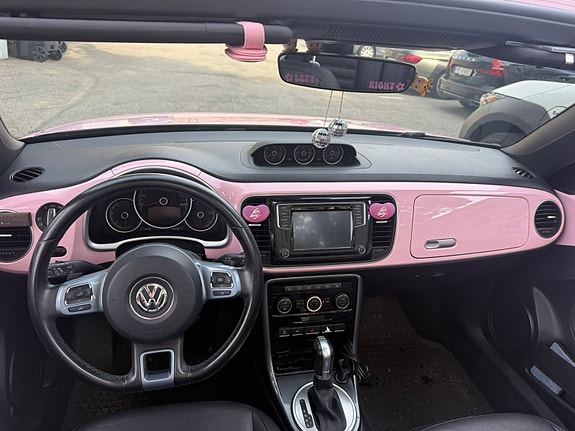 Volkswagen Beetle 8 of 10