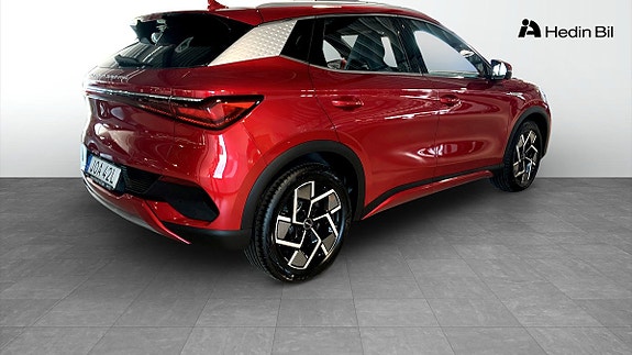 BYD Atto 3 2 of 5