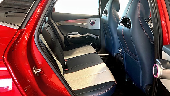BYD Atto 3 5 of 5