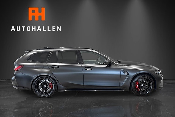 BMW M3 4 of 5
